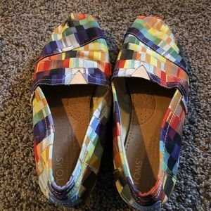 Colorful Toms